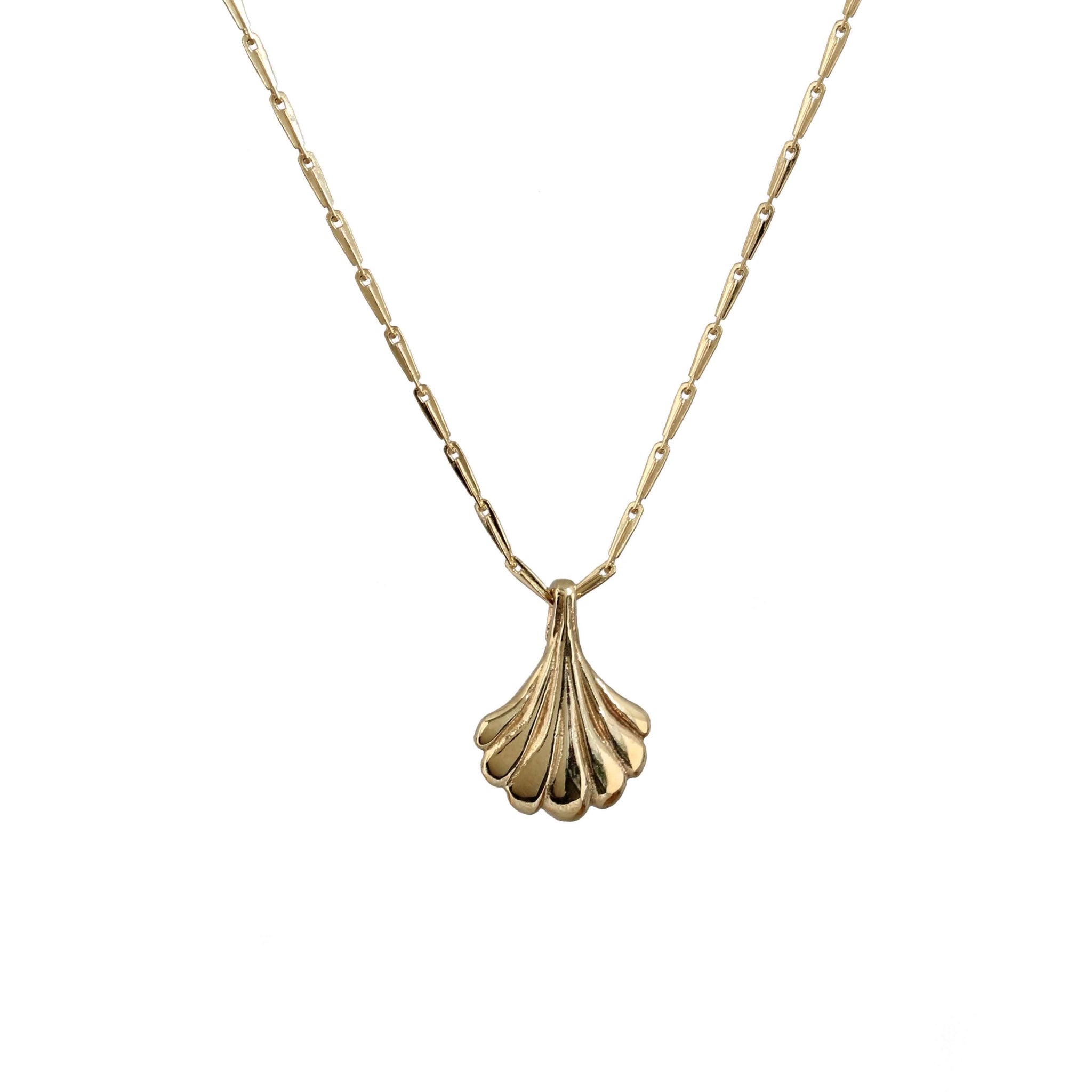 Wing Shell Necklace in 9ct solid gold